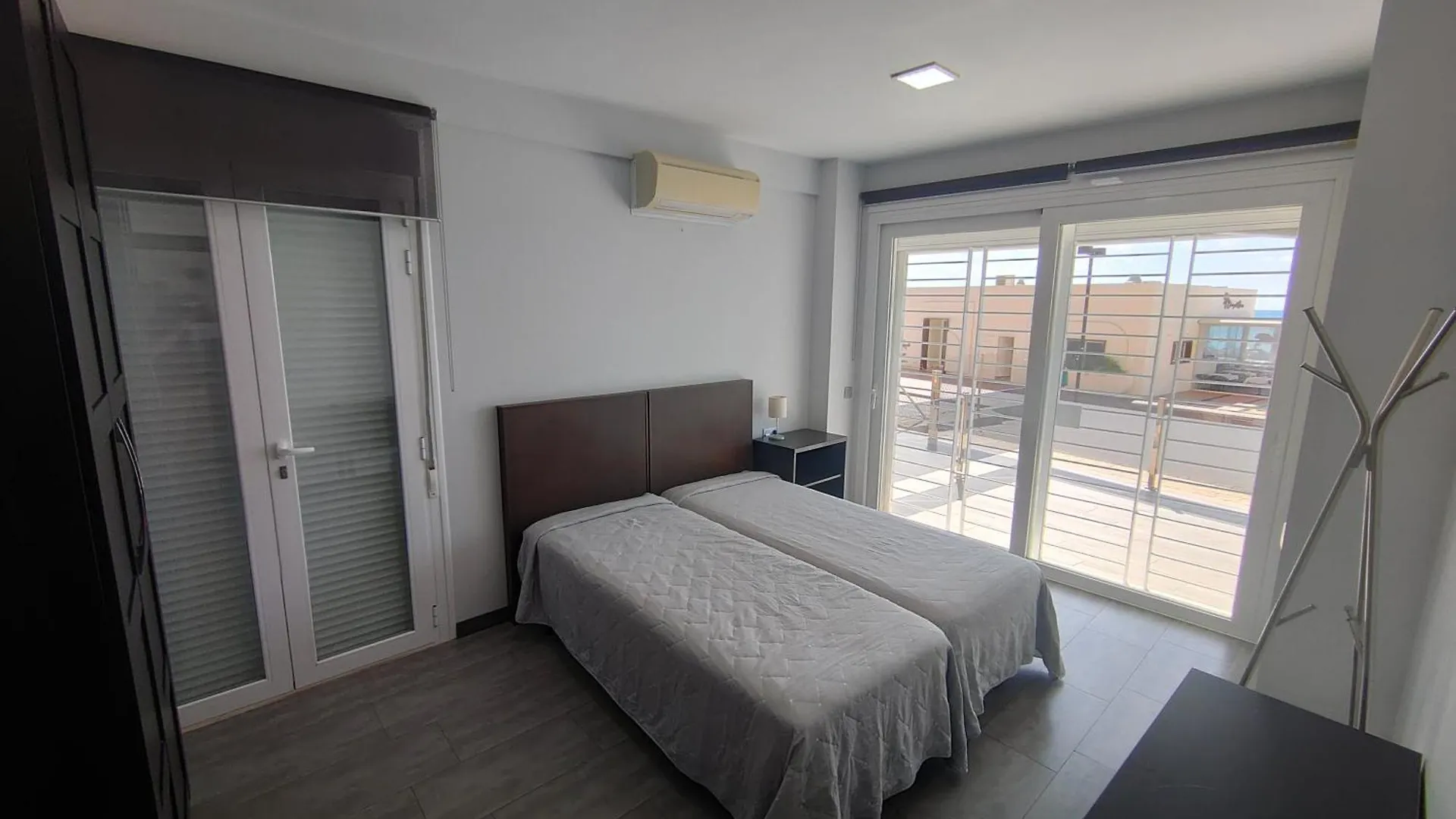 Apartment Olimpo 2 A 20 Metros De La Arena Spanien
